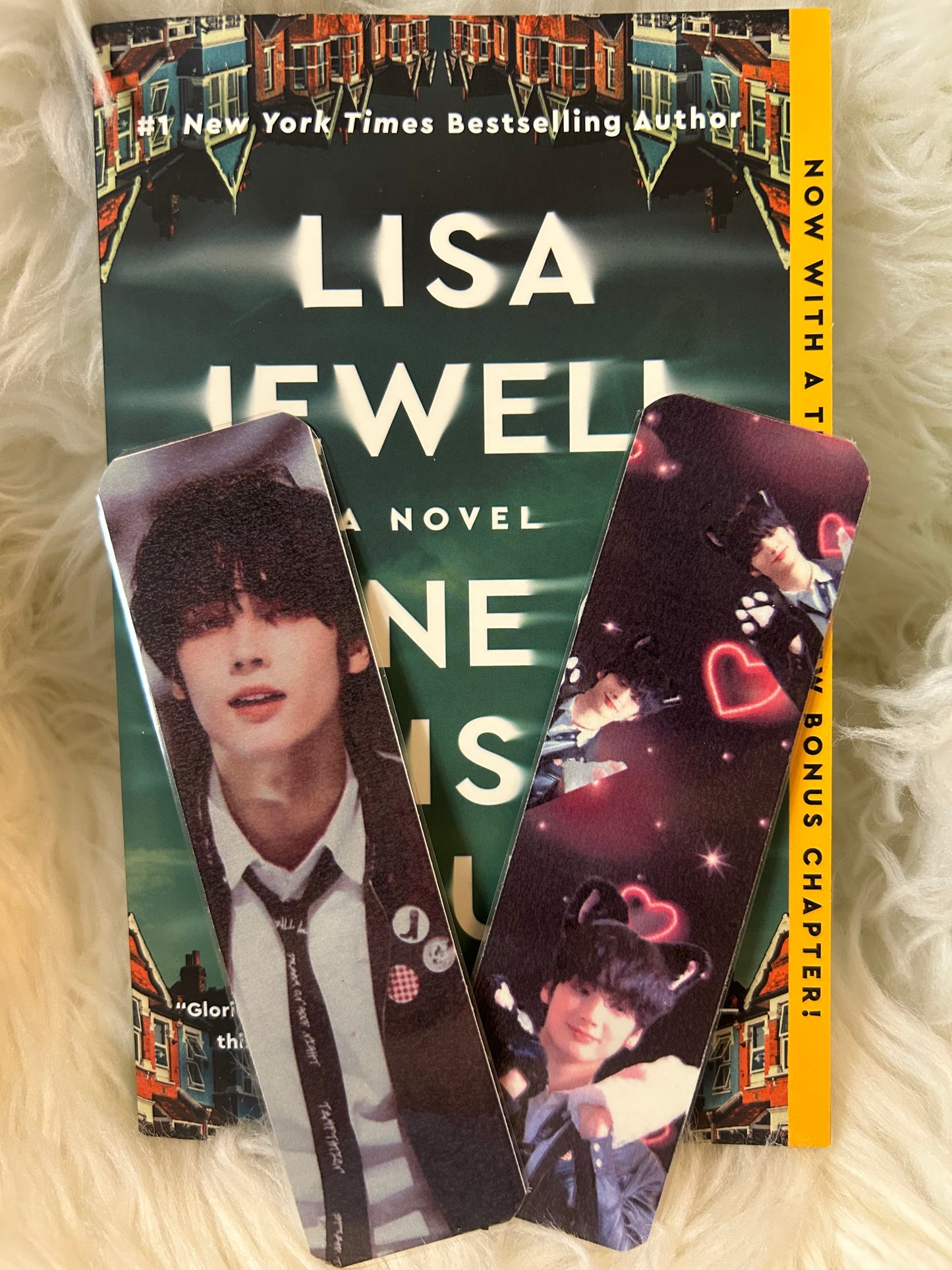 TomorrowxTogether Bookmarks - Collection of Unique Designs Featuring Heart Patterns and Character Images