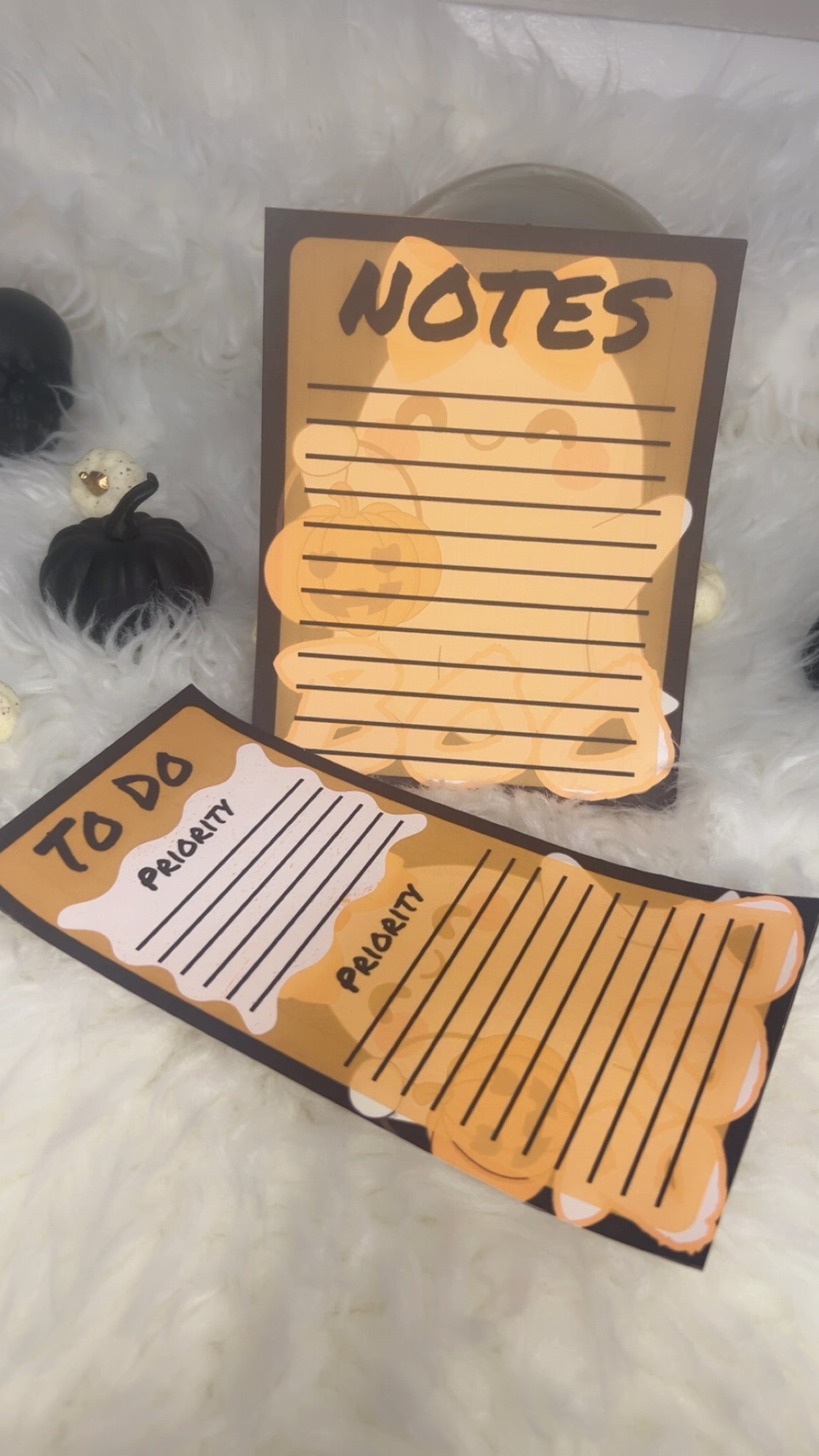 Spooky Season To Do List & Note Pad Set - 30 Page List & 20 Page Pad with Spooky Designs for Efficient Task & Note Management