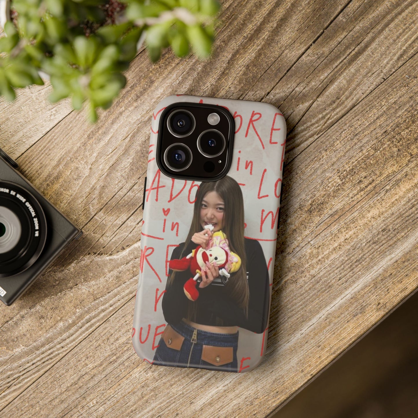 Yoonchae Phone Case — Adore Graffiti Heart Background