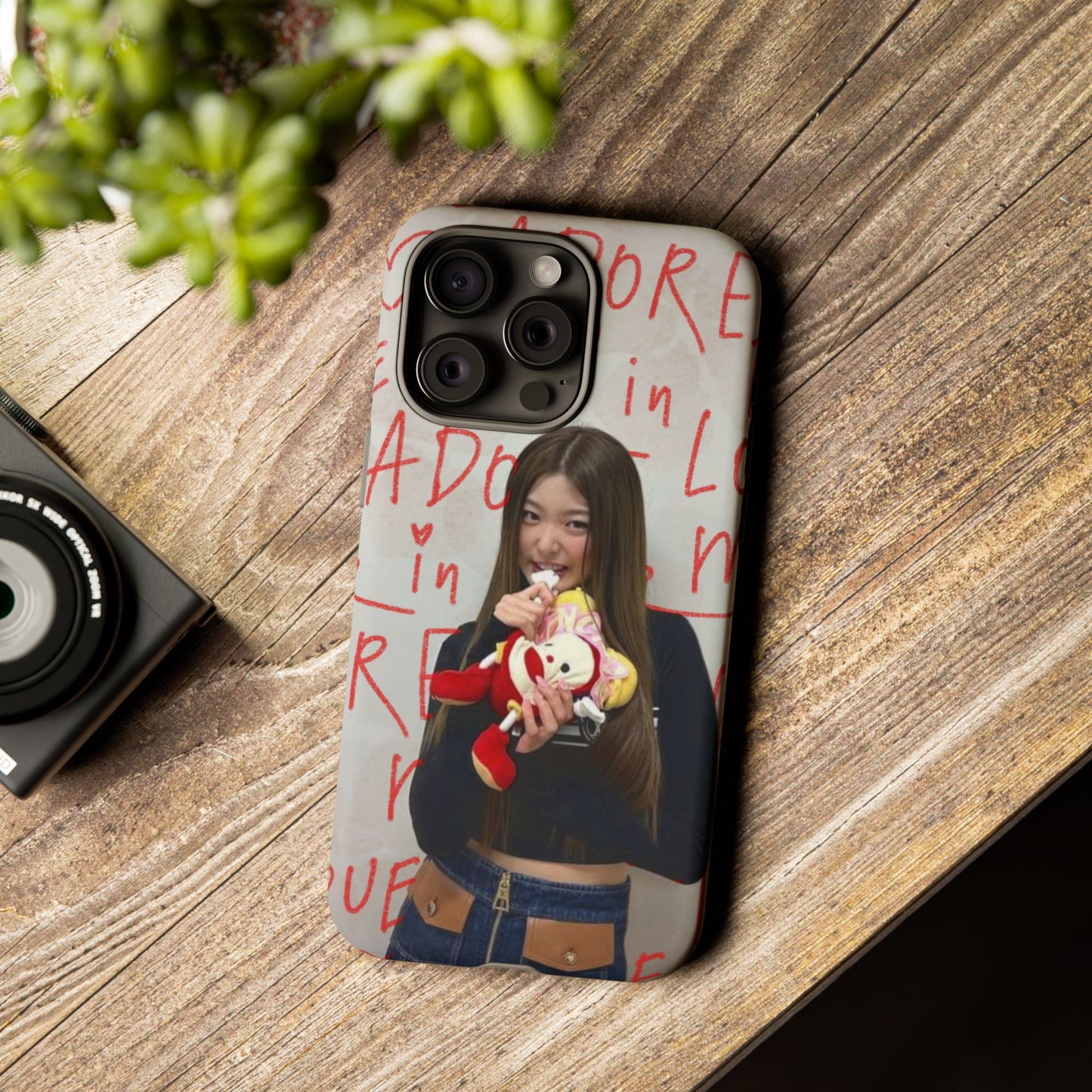 Yoonchae Phone Case — Adore Graffiti Heart Background
