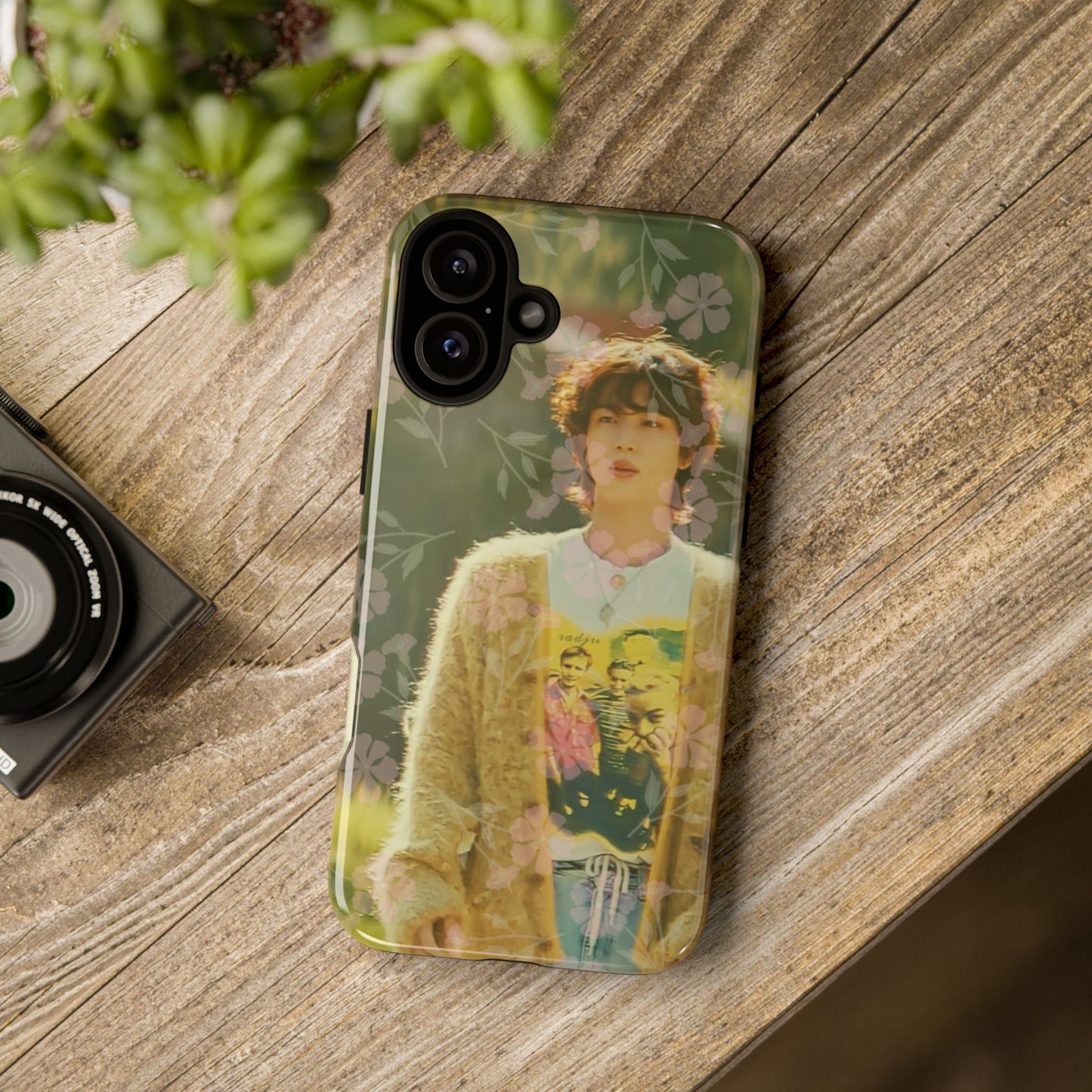 Jin Floral Vintage Vibe Phone Case