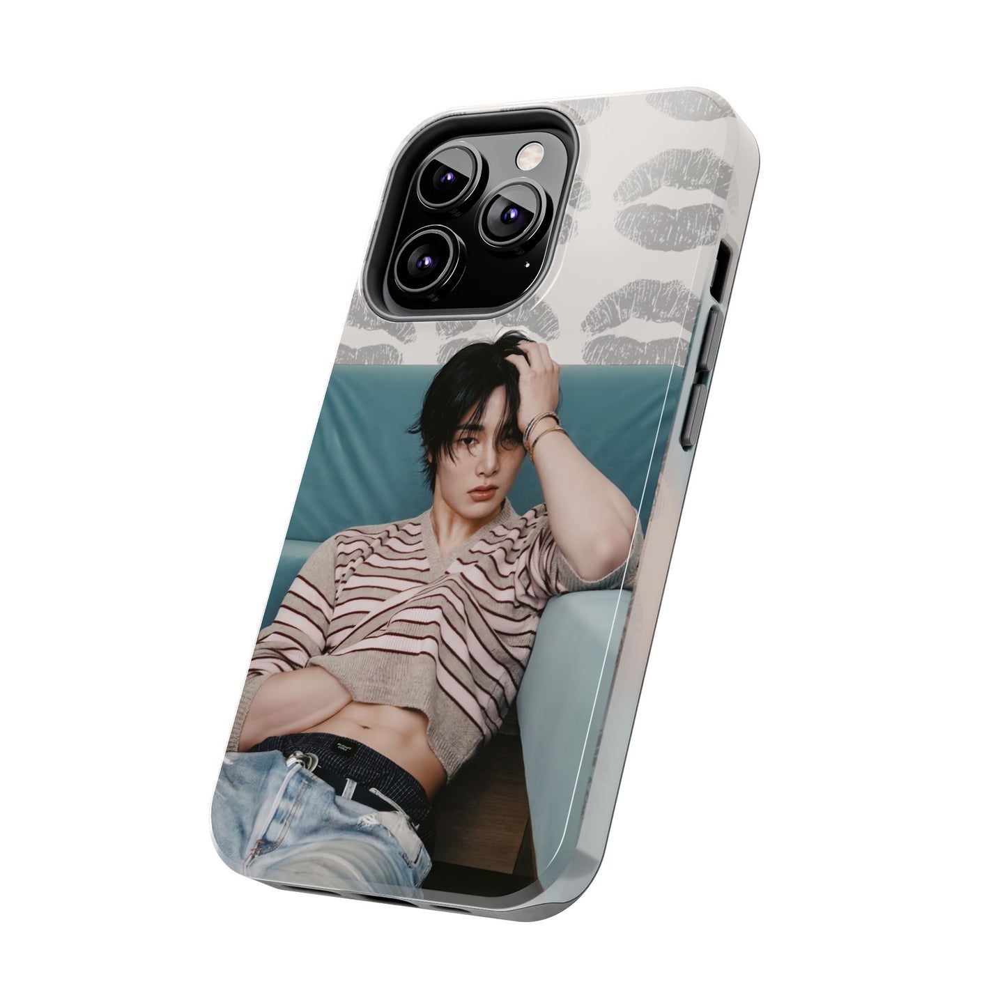 Jeongin Tough Phone Case — Retro Kiss Pattern with Relaxed Model Photo