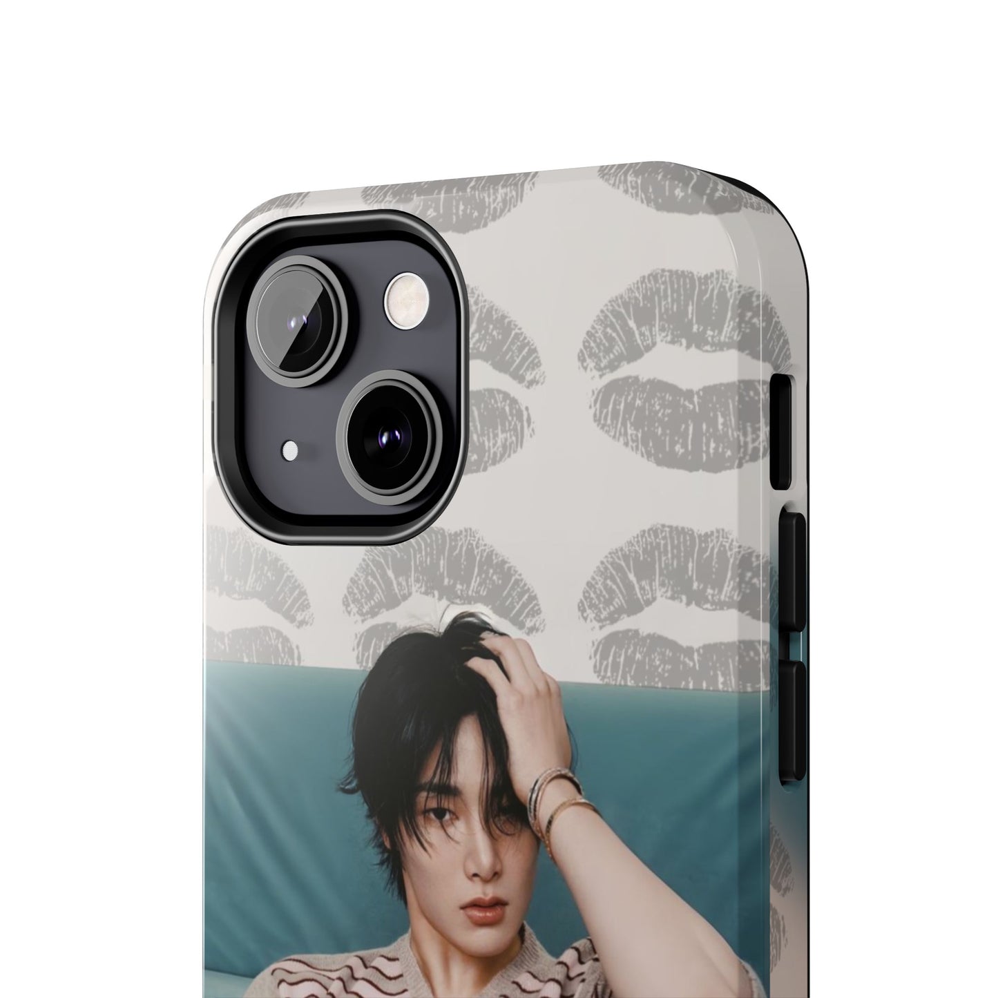 Jeongin Tough Phone Case — Retro Kiss Pattern with Relaxed Model Photo