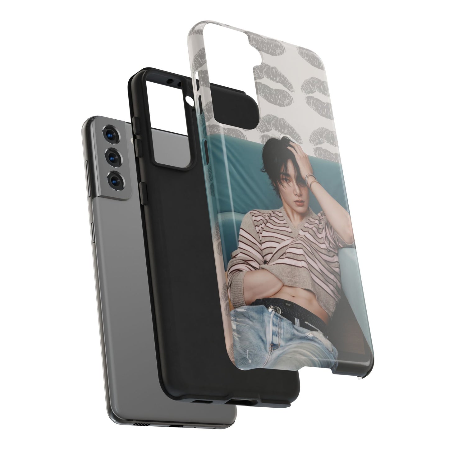 Jeongin Tough Phone Case — Retro Kiss Pattern with Relaxed Model Photo