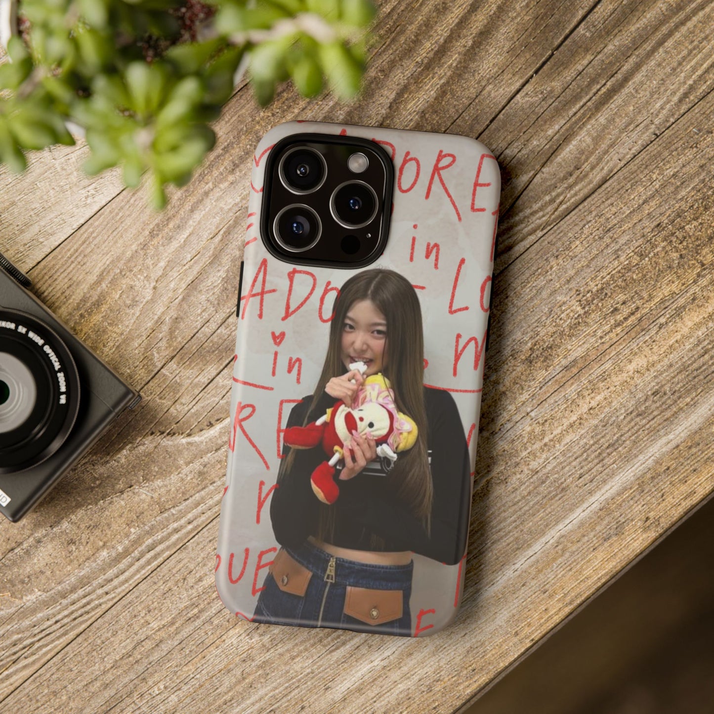 Yoonchae Phone Case — Adore Graffiti Heart Background