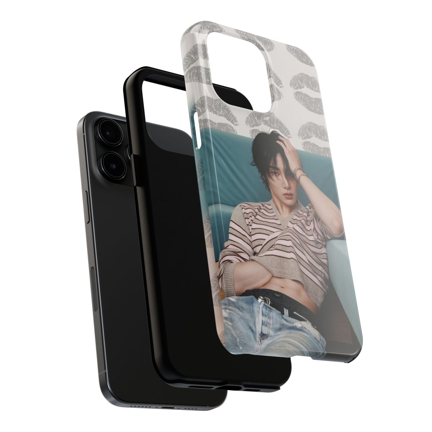 Jeongin Tough Phone Case — Retro Kiss Pattern with Relaxed Model Photo