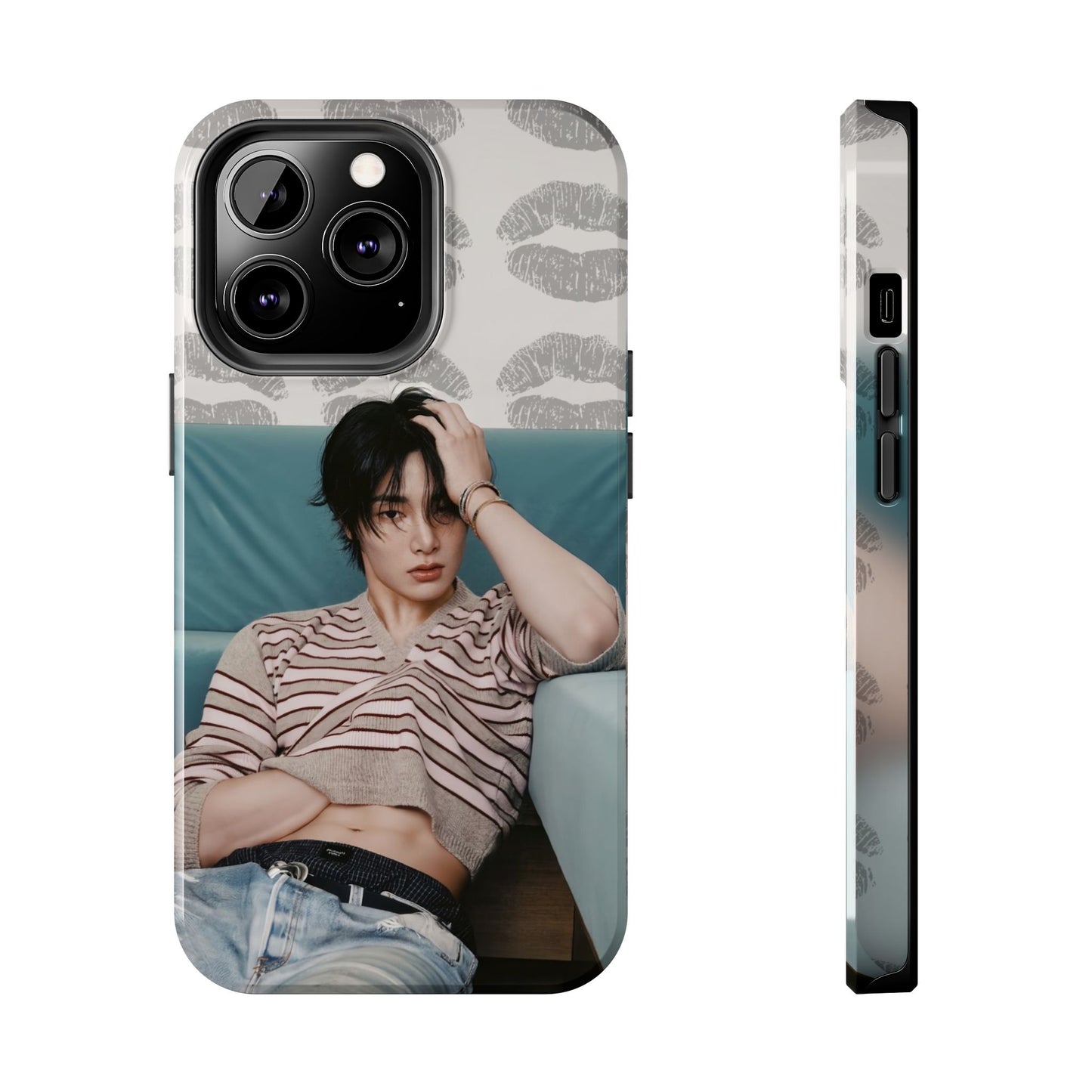 Jeongin Tough Phone Case — Retro Kiss Pattern with Relaxed Model Photo
