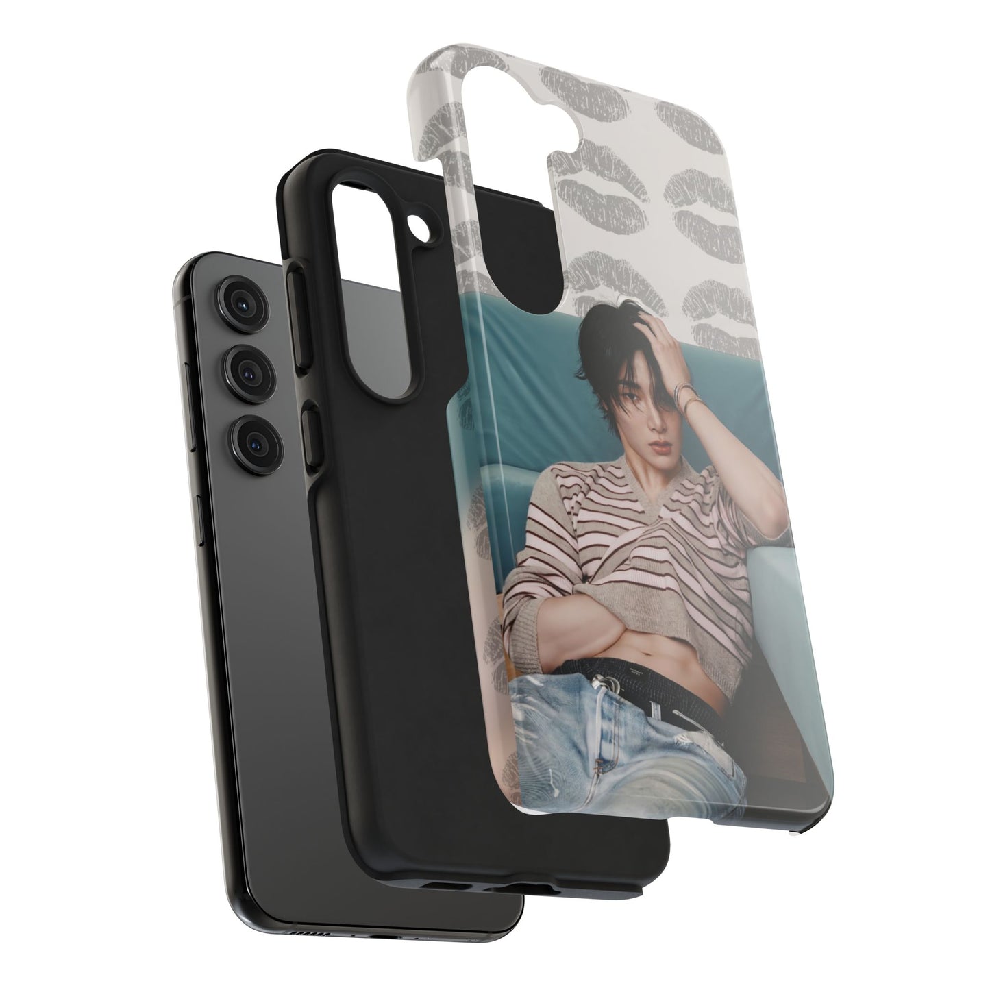 Jeongin Tough Phone Case — Retro Kiss Pattern with Relaxed Model Photo