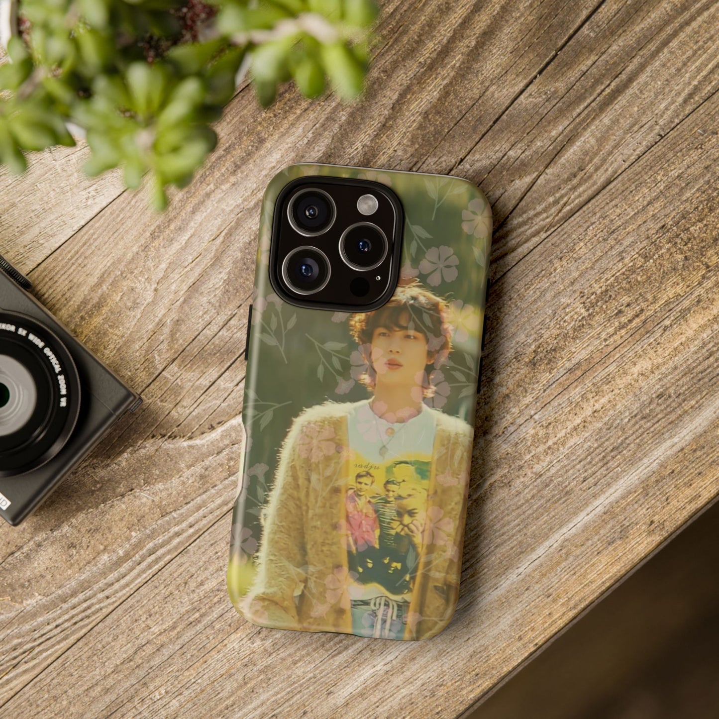 Jin Floral Vintage Vibe Phone Case