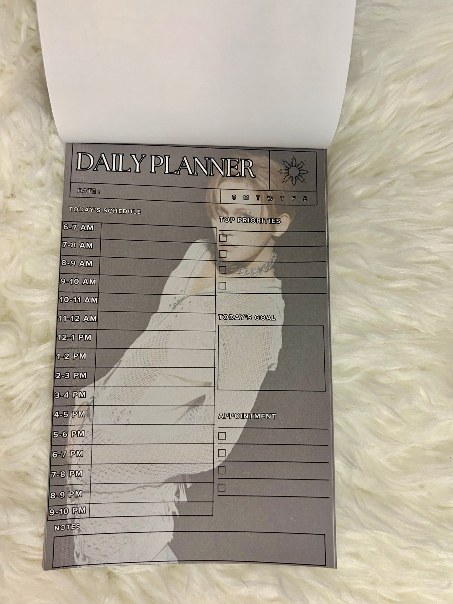 XLOV Daily Planner
